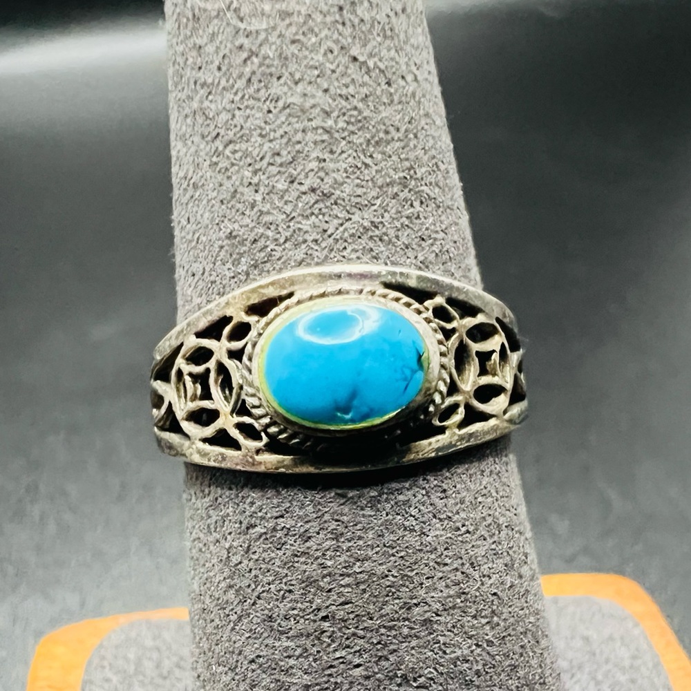 Vintage Turquoise Ring Size 8 Open Scroll Filigree Band Oval Cabochon